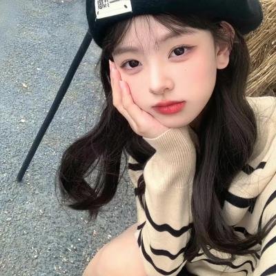 毛衣女郎